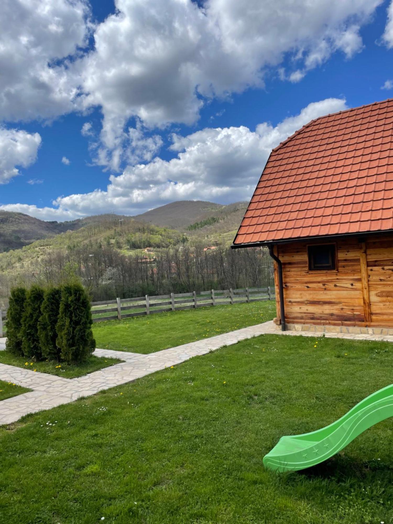 Mokrogorski Konaci Villa